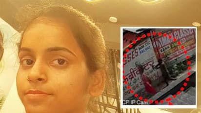 शॉकिंग CCTV: जैसे ही सुनसान जगह पर अकेली दिखी छात्रा, सड़क छाप 'रोमियो' ने दिया खौफनाक क्राइम काे अंजाम