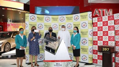 യുഎഇയില് ഏഴ് കോടിയുടെ സമ്മാനത്തിന് അര്ഹനായി വിദേശി