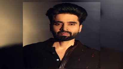 'কাঠ পুতলিকা খেল শুরু হো রাহা হ্যায়', বড় পর্দায় ফের জ্যাকি ম্যাজিক, আসছে কাঠপুতলি