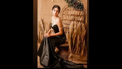 ബോളിവുഡ് നടിമാരെ വെല്ലും ലുക്കിൽ അനശ്വര; രാജകുമാരിയെന്ന് കമന്റുകൾ 