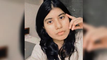 राजू श्रीवास्तव के होश में आने की ख़बरों के बीच बेटी ने जारी किया बयान, कॉमेडियन के फैन्स से की यह अपील