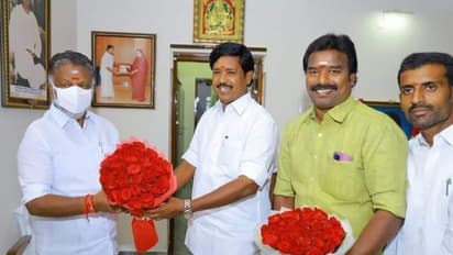 இது சும்மா ட்ரெய்லர் தாம்மா.. இனிமேதான் மெயின் பிக்சரே இருக்கு.. இபிஎஸ்ஐ அலறவிடும் வைத்தியலிங்கம்.!