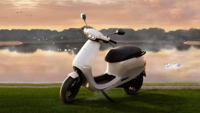 नए Ola S1 इलेक्ट्रिक स्कूटर के बारे में जानिए 5 बड़ी बातें, माइलेज से लेकर कीमत तक मिलेगी सारी जानकारी