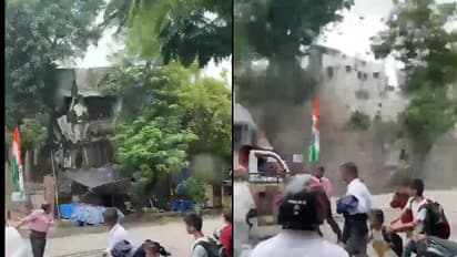 मुंबई में बड़ा हादसा: 4 मंजिला इमारत भरभराकर गिरी, वीडियो में देखिए भयानक मंजर