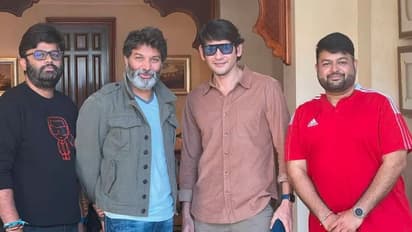 ఫ్యాన్స్ పిచ్చెక్కిపోయే షాక్ ఇచ్చిన మహేష్, షర్ట్ విప్పేశాడుగా.. త్రివిక్రమ్ మూవీ కోసం కండలు, పిక్స్ వైరల్ 