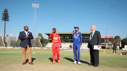 ভারতীয় দলে একটি পরিবর্তন, টস জিতে বোলিং করার সিদ্ধান্ত কেএল রাহুলের 