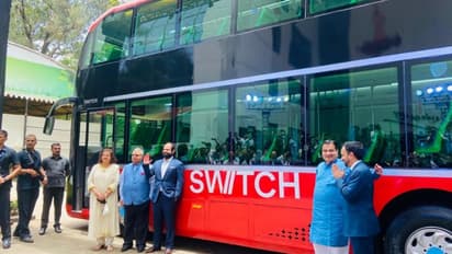 अब भारत की सड़को पर दौड़ती नजर आएगी पहली Double Decker Electric Bus, इस शहर में मिलेगी इसकी सुविधा