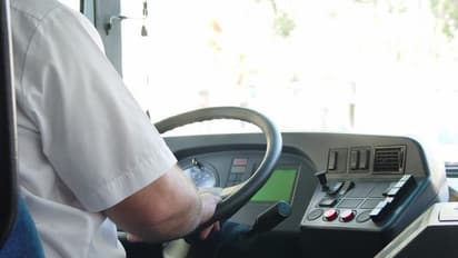 ಗಣೇಶ ಹಬ್ಬದ ಹಿನ್ನೆಲೆ ಸುಲಿಗೆ, ಖಾಸಗಿ ಬಸ್‌ಗಳ ಮೇಲೆ ಆರ್‌ಟಿಒ ದಾಳಿ