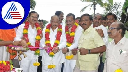 Tumakuru; ಸಾವರ್ಕರ್ ವಿಚಾರದಲ್ಲಿ ಕಾಂಗ್ರೆಸ್ ಇಬ್ಬಗೆ ನೀತಿ ಬಯಲು