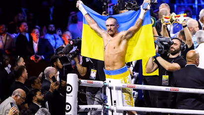 Ukraine President Zelenskyy lauds Oleksandr Usyk's win over Anthony Joshua as inspiration for war-torn nation