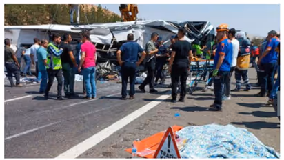 തുര്‍ക്കിയില്‍ സൗദി ടൂറിസ്റ്റ് സംഘത്തിന്റെ ബസ് മറിഞ്ഞു; നാലു പേര്‍ക്ക്