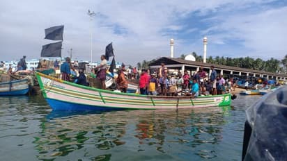 കരയും കടലും വളയാന്‍ തീരദേശവാസികള്‍; വിഴിഞ്ഞം തുറമുഖ സമരം ഏഴാം നാള്‍