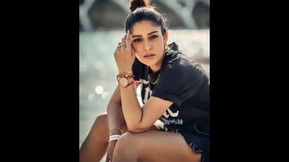 'നീയെൻ ഉലകസുന്ദരി, ഉന്നൈ പോൽ ഒരുത്തിയില്ലയെ'; നയൻതാരയെ വർണിച്ച് വിഘ്നേഷ്