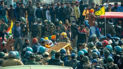 Farmers protest in Delhi: Police detain farmers at Ghazipur border, section 144 imposed