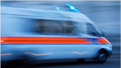 കുത്തനെയുള്ള മലമുകളില്‍ നിന്ന് വീണ് വിനോദ സഞ്ചാരിക്ക് ഗുരുതര പരിക്ക്