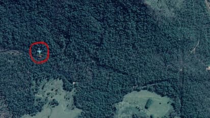  യാഥാര്‍ത്ഥ്യമോ അതോ പ്രേത ചിത്രമോ ?; ഓസ്ട്രലിയന്‍ മഴക്കാട്ടില്‍ ഉപേക്ഷിക്കപ്പെട്ട നിലയില്‍ ഒരു ബോയിങ്ങ് വിമാനം