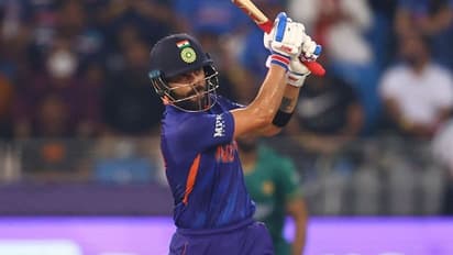 ఒక్క ఇన్నింగ్స్ చాలు, జనాలు దేన్నీ గుర్తుపెట్టుకోరు... విరాట్ కోహ్లీ ఫామ్‌పై రవిశాస్త్రి...