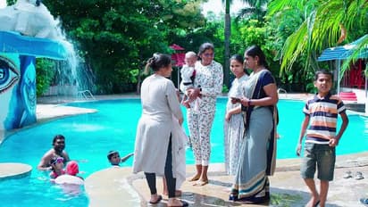 Karthika Deepam: అచ్చం వంటలక్కలానే కార్తీక్ ని వెతుకుతున్న మోనిత... సౌర్యని ఇంటికి రప్పించేందుకు హిమ ప్లాన్!