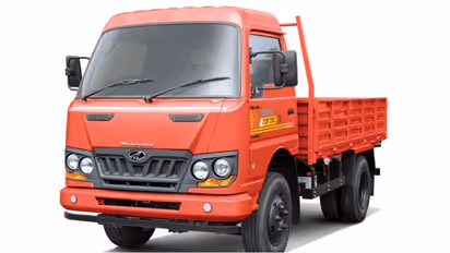 വമ്പന് മൈലേജ്, ഇടുങ്ങിയ റോഡും വിഷയമല്ല; എത്തി പുത്തന് മഹീന്ദ്ര ലോഡ്കിംങ് ഒപ്റ്റിമോ