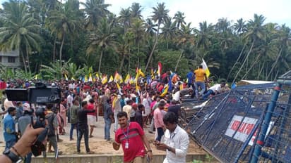 'ന്യായമായ ആവശ്യങ്ങൾ നേടിയെടുക്കും വരെ സമരം തുടരും'; ലത്തീൻ അതിരൂപതയ്ക്ക് കീഴിലെ പള്ളികളിൽ നാളെ സർക്കുലർ 