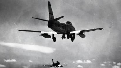 तेलंगाना में एयरफोर्स का ट्रेनिंग विमान क्रैश, 2 पायलटों की दर्दनाक मौत