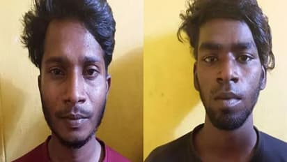 பட்டப்பகலில் காவல் நிலையம் அருகே 2  பேர் ஓட ஓட விரட்டி படுகொலை.. அலறி அடித்து ஓடிய பொதுமக்கள்..!