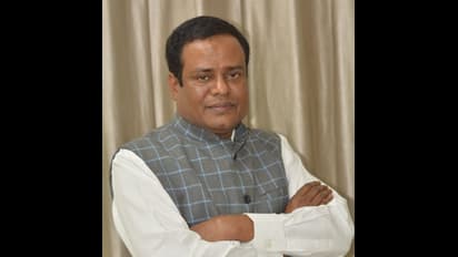 ఐదారేళ్ల‌లో బీజేపీ అంత‌మైపోతుంది.. దాని ప‌త‌నం బీహార్ నుంచి మొద‌లైంది - ఏఐయూడీఎఫ్ ఎమ్మెల్యే కరీం ఉద్దీన్  