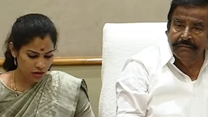 யம்மா.. நிப்பியா அப்படியே..மேயர் பிரியாவை அதட்டிய கே.என் நேரு.. கீதா ஜீவன் சொல்றது உண்மைதான் போல.