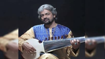 শাস্ত্রীয় সংগীত জগতেও আছে স্বজনপোষণ, বিস্ফোরক সরোদিয়া দেবজ্যোতি বসু