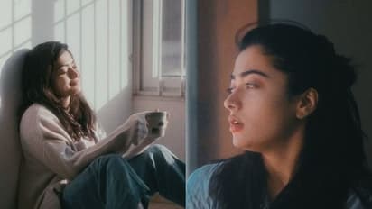 Rashmika Mandanna: ఇంటెన్స్ లుక్‌లో మైండ్‌ బ్లాక్‌ చేస్తున్న శ్రీవల్లి.. రష్మిక అరుదైన ఫోటోలు వైరల్‌.. 