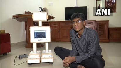 পর্দার 'চিট্টি' এবার বাস্তবের 'রফি', ১৩ বছরের যুবকের আবিষ্কারে উলটে গেল রোবটের সংজ্ঞা