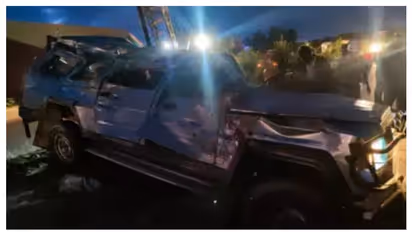 ട്രക്കുമായി വാൻ കൂട്ടിയിടിച്ചു; മൂന്ന് കുട്ടികൾ ഉൾപ്പെടെ ഒമ്പത് പേർക്ക് ദാരുണാന്ത്യം