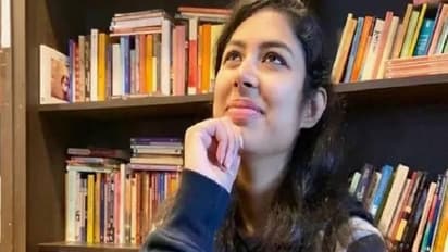 22 साल की उम्र में UPSC पास करने वाली 5 महिला अफसर, किसी की खूबसूरती के चर्चे, कोई सबसे ज्यादा एक्टिव