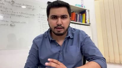 कौन है अब्दाहु कशफ जिसे घंटे भर में ही मिली जमानत, किया टी राजा का सिर तन से जुदा करने का समर्थन