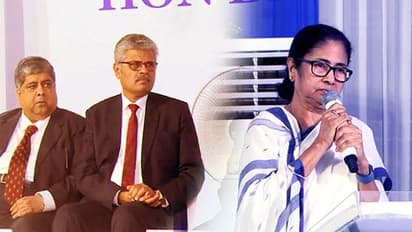 'আমিও আইনজীবী, প্রয়োজনে কেসের জন্য আদালতে আসতে পারি', কলকাতা হাইকোর্টের অনুষ্ঠানে বললেন মমতা