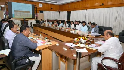 ಹಳ್ಳಿ ಭೂಮಿ ಕಬಳಿಸಿದರೆ ಕ್ರಿಮಿನಲ್ ಪ್ರಕರಣ ಇಲ್ಲ: ಸಚಿವ ಸಂಪುಟ ನಿರ್ಧಾರ