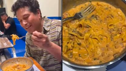 Sachin Tendulkar: ലണ്ടനില്‍ പാസ്ത കഴിച്ച് സച്ചിന്‍ ടെന്‍ഡുല്‍ക്കര്‍; ശുപാര്‍ശ ചെയ്തത് മകള്‍; വീഡിയോ 