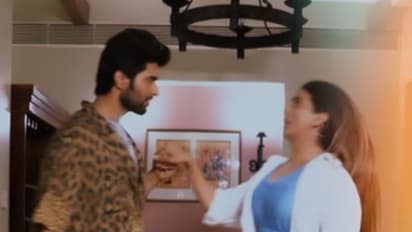 ভোজপুরি অভিনেত্রী অক্ষরা সিং এর সঙ্গে আফাট গানে নেচেছেন বিজয় দেবেরাকোন্ডা