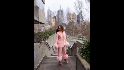 పింక్‌ అందాలతో పిచ్చెక్కిస్తున్న తమన్నా.. సరికొత్త లుక్‌ లో మైండ్‌ బ్లాక్‌ చేస్తున్న మిల్కీ బ్యూటీ 