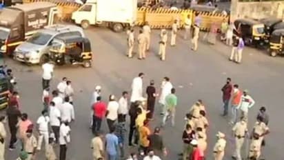 ആൺസുഹൃത്തിന് വേണ്ടി പെൺകുട്ടികളുടെ തമ്മിൽ തല്ല്, ഓടിക്കൂടി ജനം, ഓടി രക്ഷപ്പെട്ട് യുവാവ്!