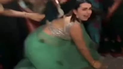 किटी पार्टी में भाभी जी के किलर डांस मूव्स के दीवाने हुए लोग, कमेंट बॉक्स में आए गजब रिएक्शन 