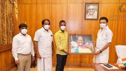 வேலம்மாள் பாட்டி வாழ்க்கையில் மகிழ்ச்சியை  ஏற்படுத்திய போட்டோகிராபருக்கு நேர்ந்த கதி..!