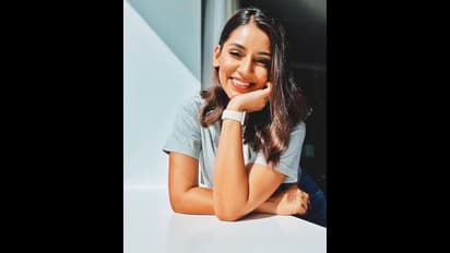 Ind vs Pak Asia Cup: ಪ್ರೇಕ್ಷಕರ ಗ್ಯಾಲರಿಯಲ್ಲಿರುವ ಟೀಮ್‌ ಇಂಡಿಯಾ WAGs!