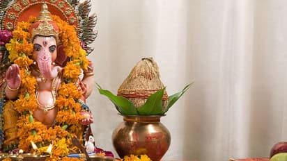 Ganesh Chaturthi 2022: घर में स्थापित करें गणेश प्रतिमा तो ध्यान रखें ये 5 बातें, मिलेंगे शुभ फल