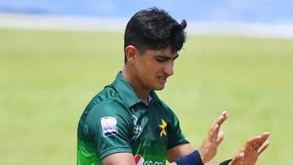 'ಬ್ರದರ್ ನನಗೆ 30% ಮಾತ್ರ ಇಂಗ್ಲೀಷ್ ಗೊತ್ತು'; ಪಾಕ್ ವೇಗಿ ನಸೀಮ್ ಶಾ ಹೀಗಂದಿದ್ದೇಕೆ..? ವಿಡಿಯೋ ವೈರಲ್