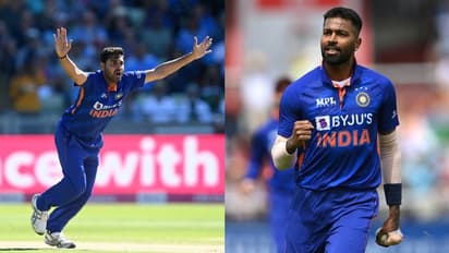 ভুবনেশ্বর কুমার -হার্দিক পান্ডিয়ার দুরন্ত বোলিং, ১৪৭ রানে অল আউট পাকিস্তান