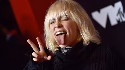 Doja Cat shares thrilling moments from vacation; posts video of risky cliff jump