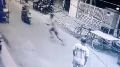 അമ്മയെ ശല്യം ചെയ്തു, കയ്യിൽ കയറി പിടിച്ചു; 45 -കാരനെ കല്ലുകൊണ്ട് തലക്കടിച്ചു കൊന്ന് 23 -കാരൻ