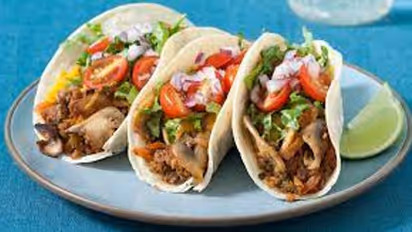 టేస్టీ టాకోస్ రెసిపీ.. ఇలా చేస్తే రుచి అదిరిపోతుంది!