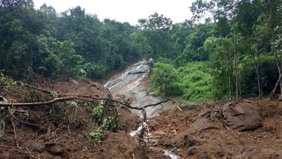 കുടയത്തൂര്‍ ഉരുള്‍പൊട്ടല്‍; കുടുംബത്തിലെ അഞ്ച് മൃതദേഹങ്ങളും കണ്ടെത്തി, വീണ്ടും ശക്തമായ മഴ മുന്നറിയിപ്പ്  